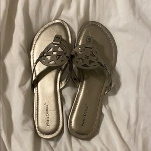 Pierre Dumas sandals